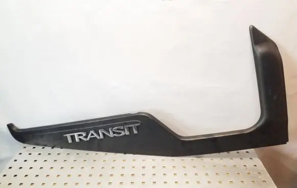 Ford Transit Front door glass trim molding 6C16V22370