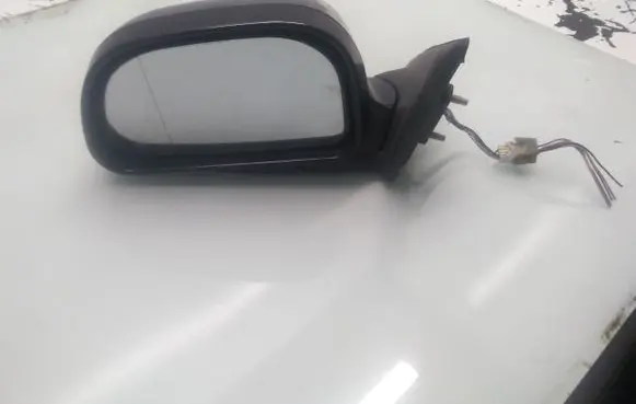 Mitsubishi Galant Front door electric wing mirror E4012092