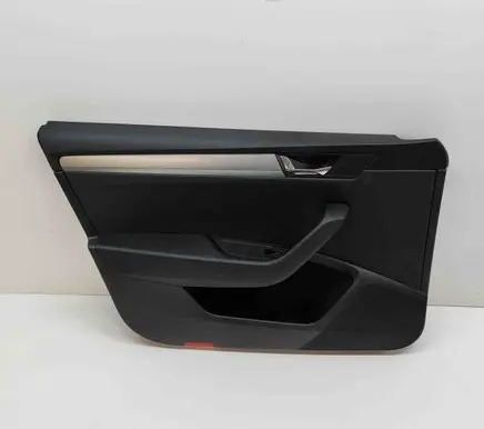 Skoda Superb B8 (3V) Front door card panel trim 3V2867013A 3V1867011