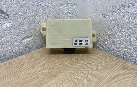 Audi A4 S4 B5 8D Immobilizer control unit/module 4A0953234H 7708970219