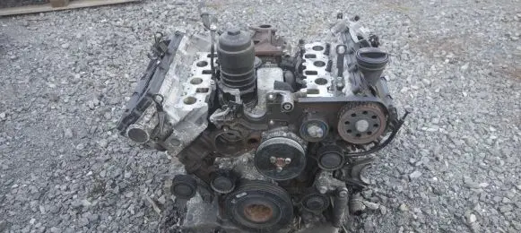 Audi A4 S4 B8 8K Engine block 