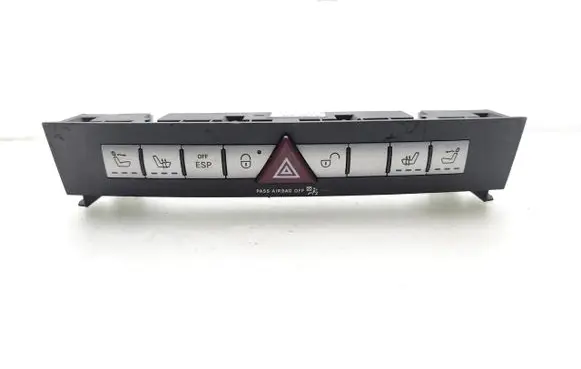 Mercedes-Benz SLK AMG R170 Hazard light switch 1718208210 03752471