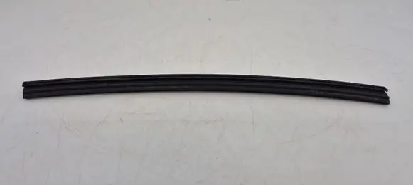 Audi A3 S3 8V Rubber seal rear door window/glass 8V4839479