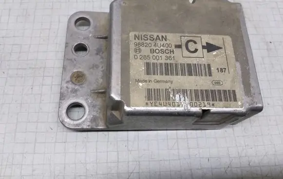 Nissan Almera Tino Airbag control unit/module 988204U400 0285001361