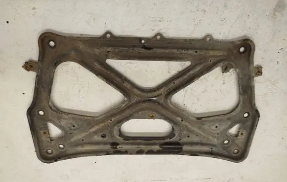 Audi A6 C7 Front subframe 4H0399345P