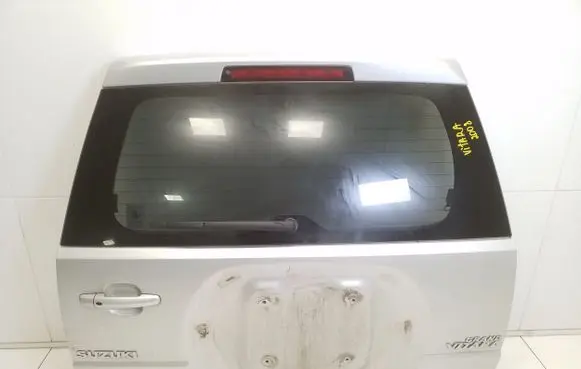 Suzuki Grand Vitara II Tailgate/trunk/boot lid