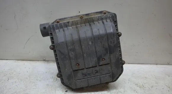 Volkswagen Up Air filter box 04C129620C