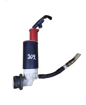 Toyota Yaris Windscreen/windshield washer pump 