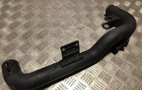 Audi A6 S6 C5 4B Intercooler hose/pipe 8D0145840M