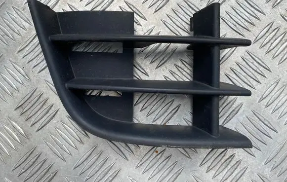 Skoda Fabia Mk2 (5J) Front bumper lower grill 5J0853666A 0112753620