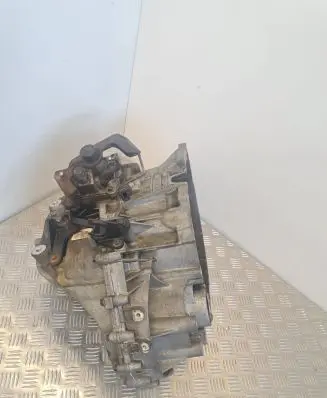 Volvo V40 Automatic gearbox 1285250
