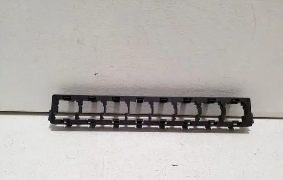 Bentley Continental Relay mounting block 3D2937499A