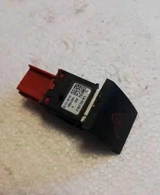Skoda Fabia Mk2 (5J) Hazard light switch 5J0953235E 10021064