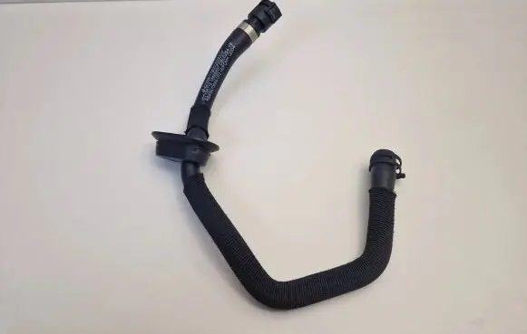 Mercedes-Benz E W238 Engine coolant pipe/hose A2385017500 18566687 T156719