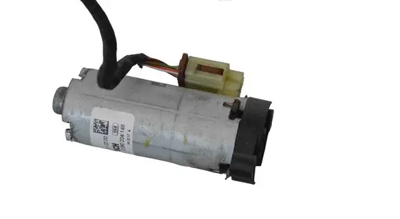 BMW M4 F82 F83 Seat adjustment motor 0390204148