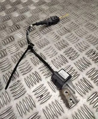Audi Q7 4L Sensor 7L0907673E 15179200612