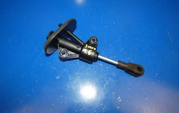 Fiat 500X Clutch slave cylinder 55190994