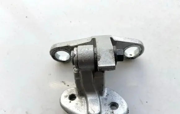 Volvo V50 Rear door lower hinge 30661441