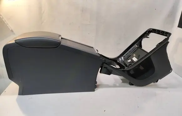Volvo V60 Center console 31369117 Y283352 30701722