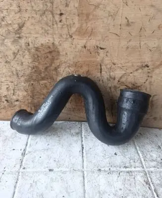 Audi A4 S4 B6 8E 8H Intercooler hose/pipe 8D0145828H