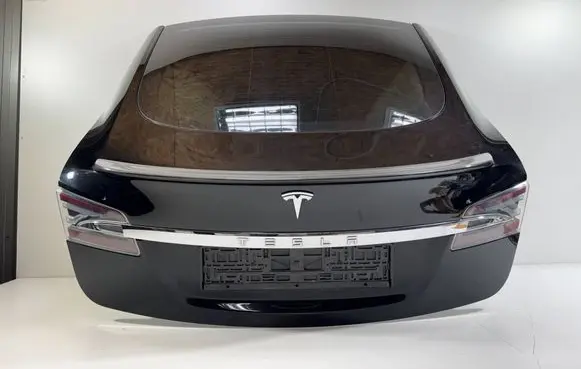 Tesla Model S Tailgate/trunk/boot lid
