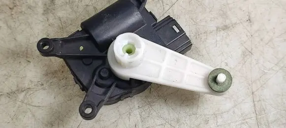 Chrysler 200 Air flap motor/actuator AA1138003800 060714233133