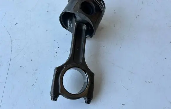 BMW 5 E60 E61 Piston with connecting rod 
