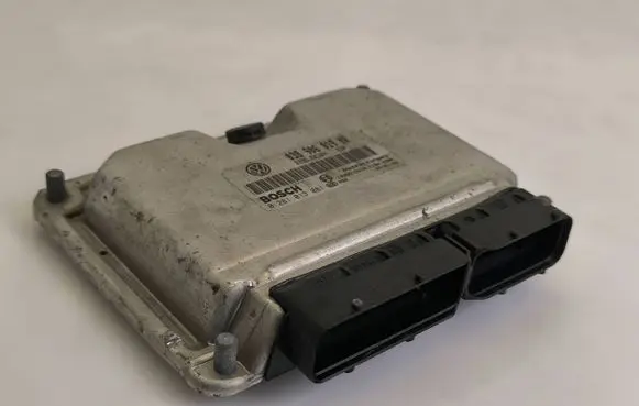 Skoda Roomster (5J) Engine control unit/module 038906019NR 1039S15634 0281013081