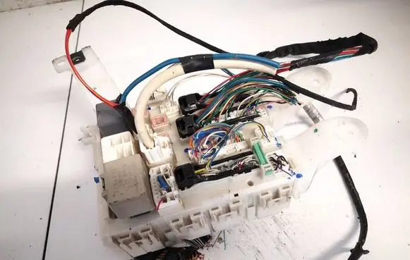 Fuse box set