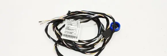 Mercedes-Benz Sprinter W907 W910 EUR ISO radio connector A9105404856