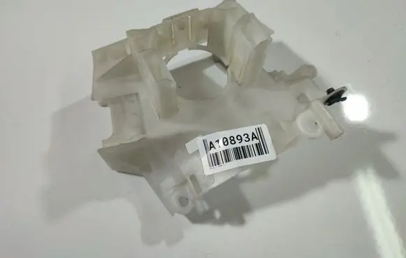 Mazda 5 Other exterior part 17E415