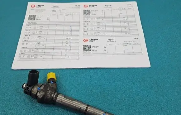 Volkswagen PASSAT B7 Fuel injector 0445110369 IMPRK1588097