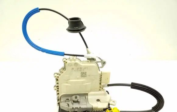 Audi A5 8T 8F Front door lock 8J1837016C