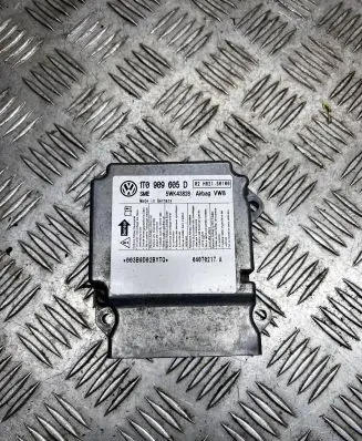 Volkswagen Touran I Airbag control unit/module 1T0909605D 5WK43828 02H021S0100