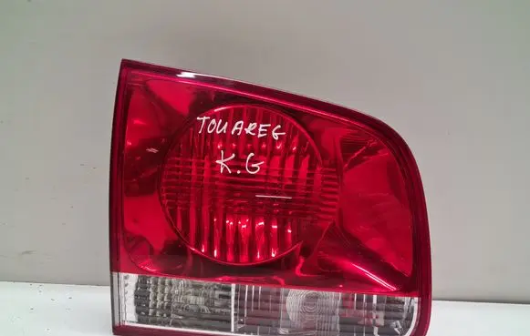 Volkswagen Touareg I Tailgate rear/tail lights 7L6945093H