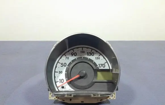 Toyota Aygo AB10 Speedometer (instrument cluster) 838000H013