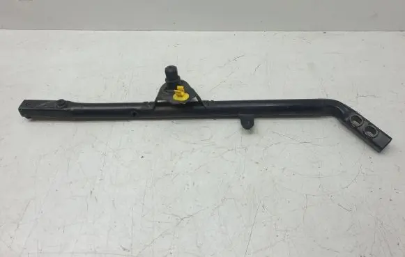 Chrysler Pacifica Radiator support slam panel bracket 68231356AD 68231356 68231356-AD
