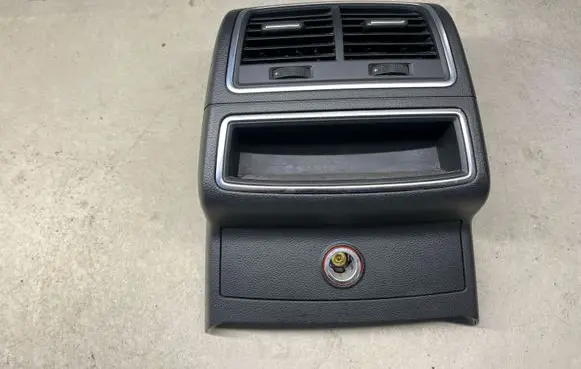 Audi A7 S7 4G Glove box central console 4G0863300