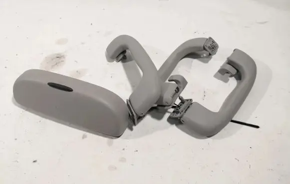 Opel Zafira B A set of handles for the ceiling 