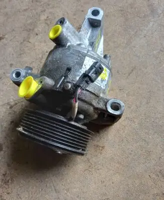 Nissan Micra K14 Air conditioning (A/C) compressor (pump) 926003541R T99133AE T2021213119