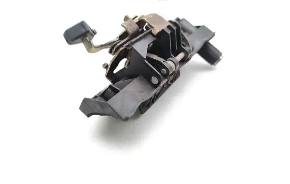Mercedes-Benz Vito Viano W638 Tailgate/trunk/boot lock/catch/latch 6387430288