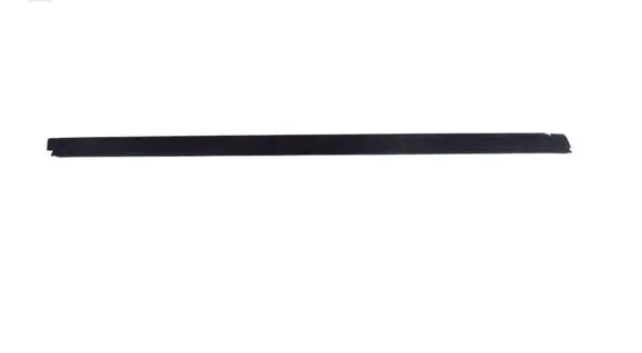 Mercedes-Benz C W204 Door glass trim 389966901