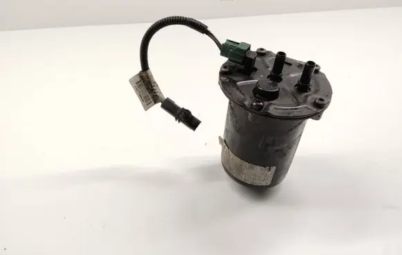 Nissan NV400 Fuel filter 