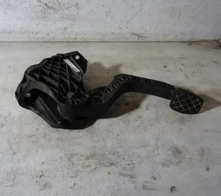 Skoda Yeti (5L) Accelerator throttle pedal 1K1721059ET