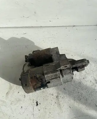 Mazda 6 Starter motor M000T90981