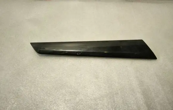 Mercedes-Benz C W204 Front door trim bar A2047200522