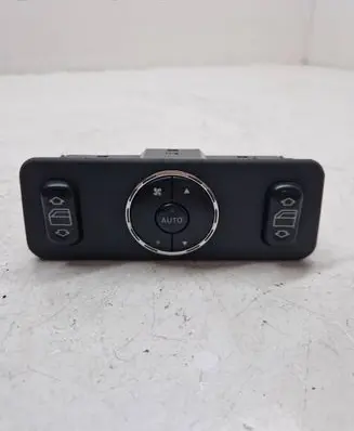 Mercedes-Benz ML W163 Electric window control switch A1638200326 03420610