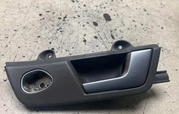 Audi A4 S4 B6 8E 8H Front door interior handle 8E1837020