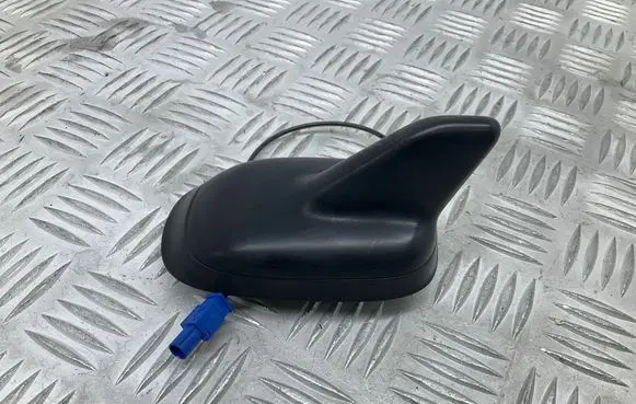 Volkswagen Scirocco Aerial GPS antenna 3C0035507AA