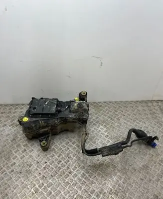 Peugeot Partner III AdBlue liquid reservoir P1012340